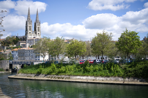Coursier Niort